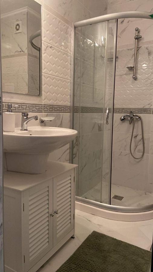 Beach Residence Pomorie Bagian luar foto