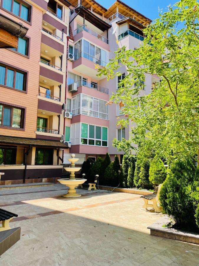 Beach Residence Pomorie Bagian luar foto